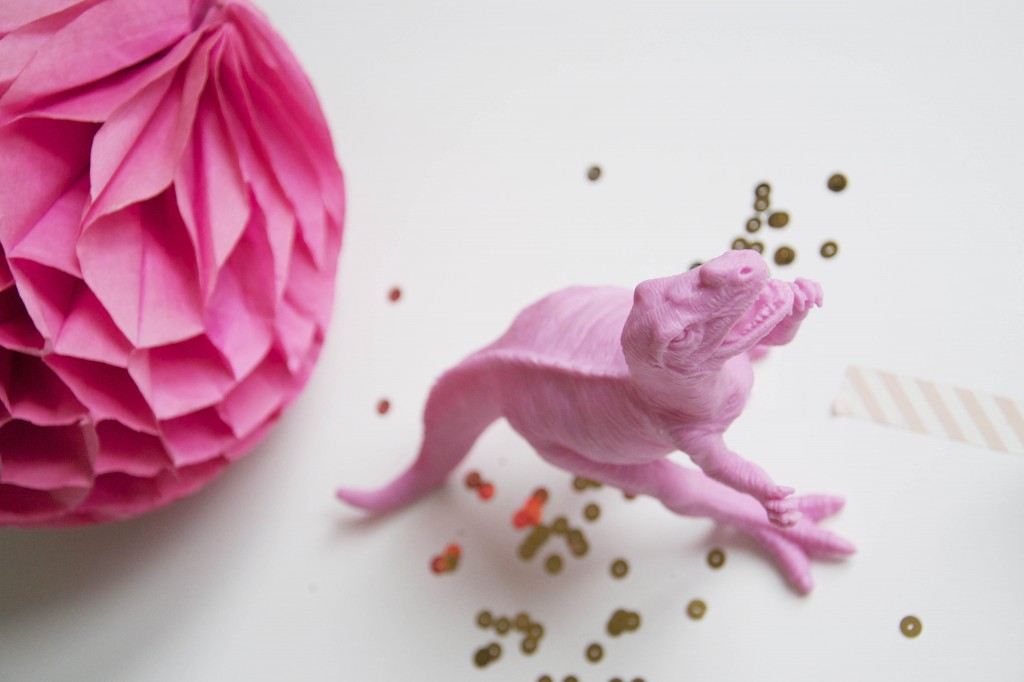 Dinosaure rose 