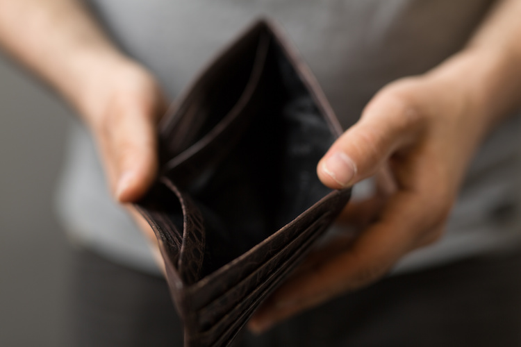 Comment nettoyer un portefeuille en cuir : informations et conseils